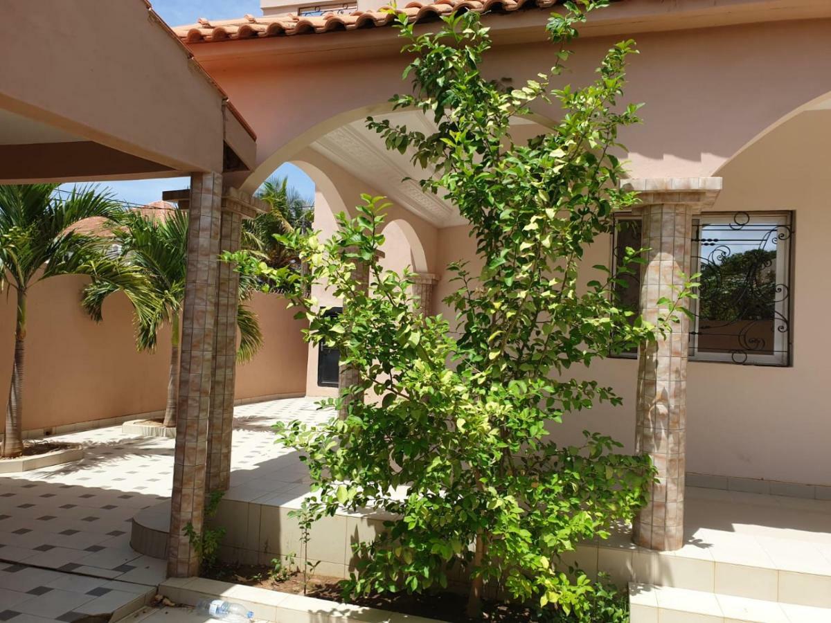 Villa Savana Saly Exterior foto